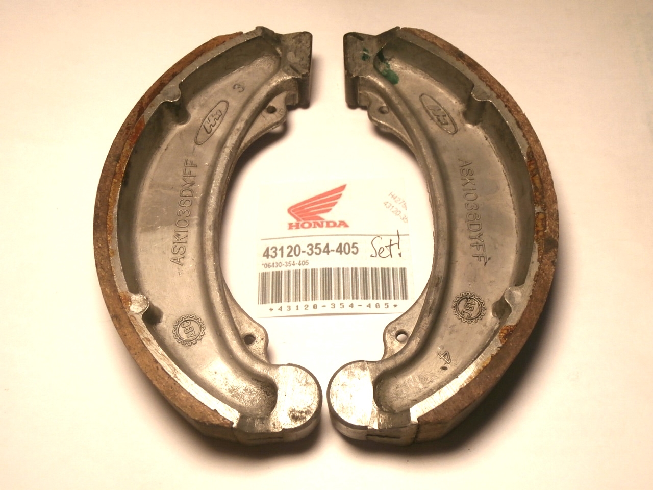 CB200 Bremsbelagsatz hinten ORIGINAL HONDA,43120354405